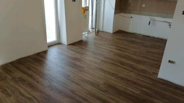 Laminat Reparatur & Austausch