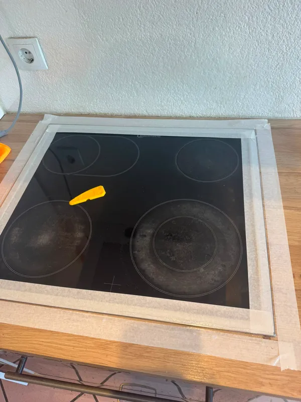 reinigung silikon kochfeld abgeklebt